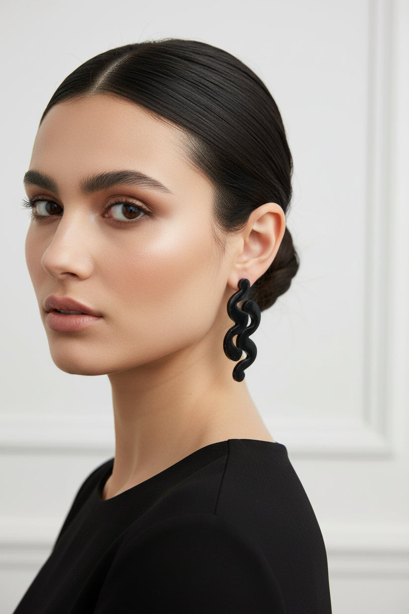 Black and Green Wavy